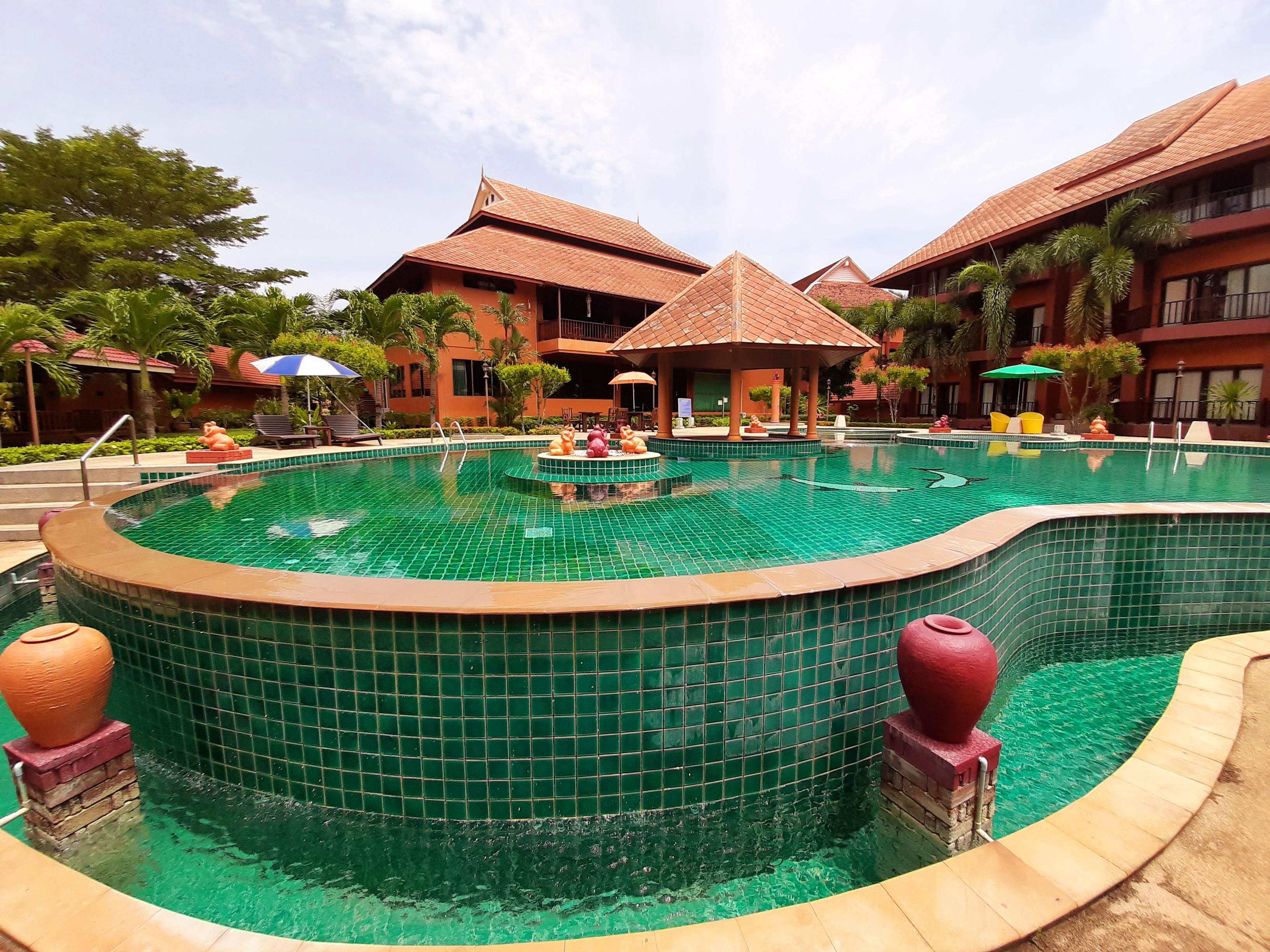 Ao Nang Andamanee Boutique Resort Aonang Krabi - Free Beach Shuttle מראה חיצוני תמונה